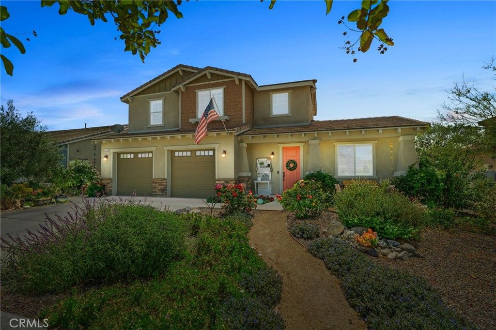 Photo of 1568 Adeline Avenue, Redlands, CA 92374 (MLS # IV26087709)