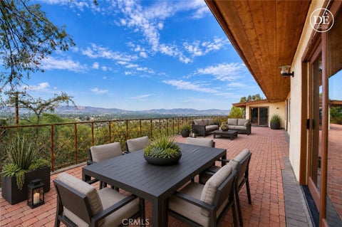 Photo of 4520 Gable DR, Encino, CA 91316 (MLS # SR26227362)