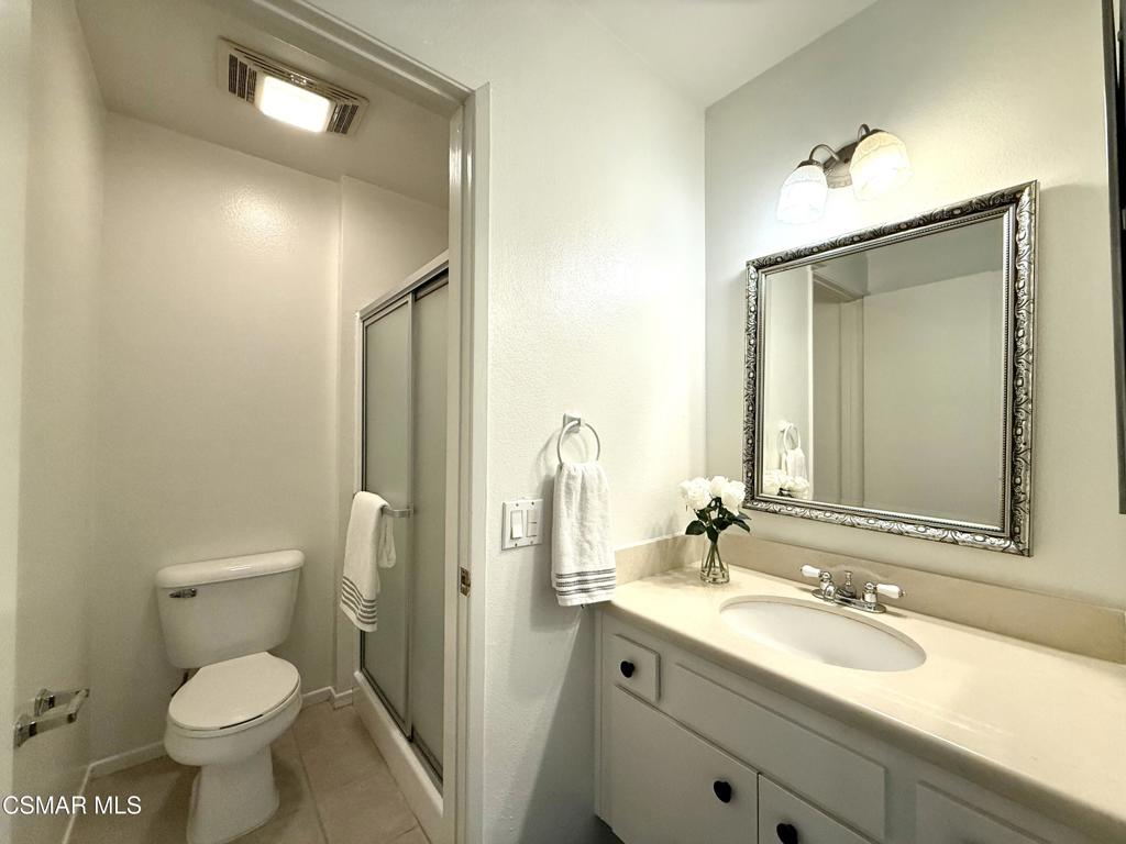 Oakbrook Townhomes - 518 - 1005302 - Residential Lease