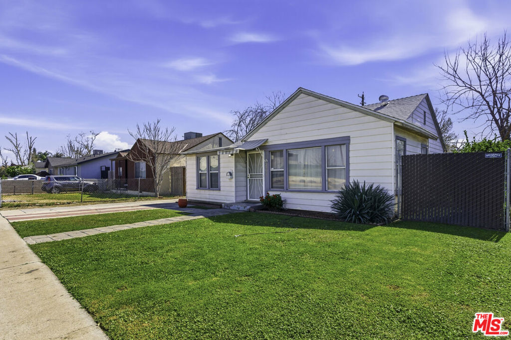 2901 California Avenue