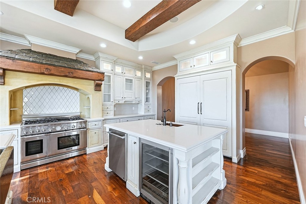 La Canada Flintridge, California, 91011, United States, 4 Bedrooms Bedrooms, ,5 BathroomsBathrooms,Residential,Active,2014608