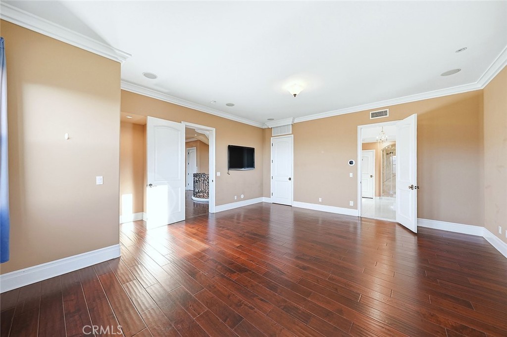La Canada Flintridge, California, 91011, United States, 4 Bedrooms Bedrooms, ,5 BathroomsBathrooms,Residential,Active,2014608
