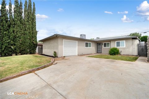 Photo of 3224 Kentucky Street, Bakersfield, CA 93306 (MLS # PW26081066)
