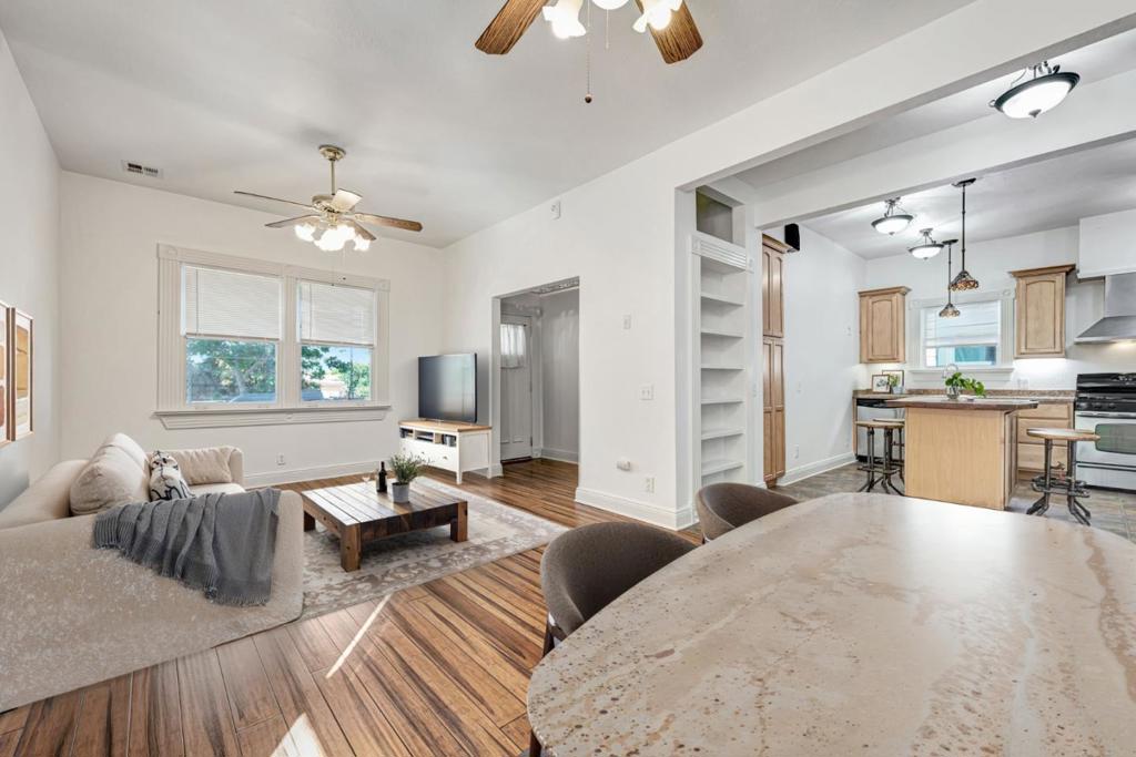 Properties 4 1188 Sherman Street