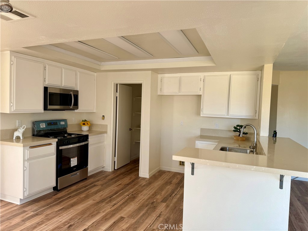 15620 Smoke Tree Street