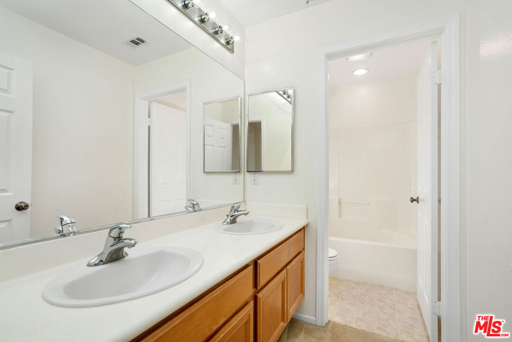 Stone Crest - Residential