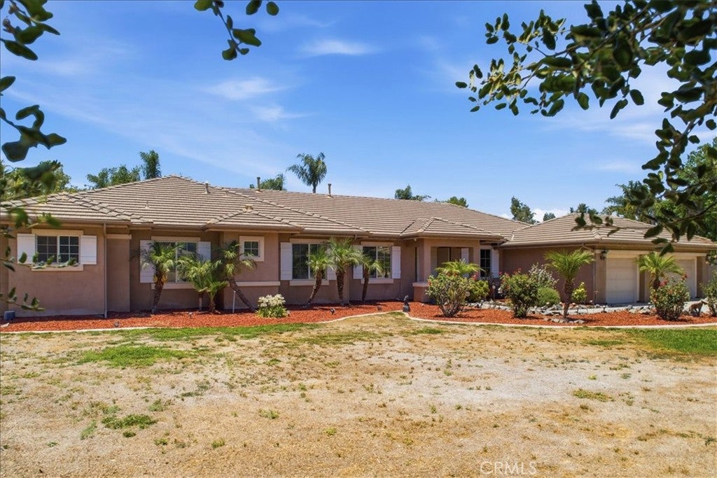 23841 Piedras