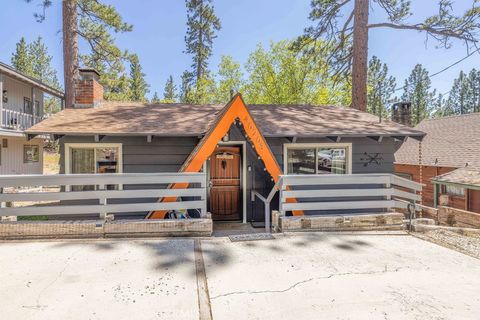 Photo of 40203 Dream ST, Big Bear Lake, CA 92315 (MLS # IG26123257)