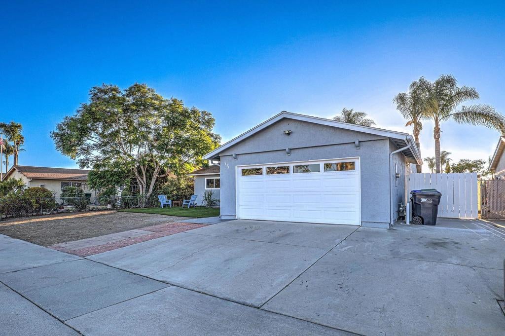 631 Charles Dr.