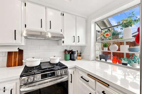 Photo of 1207 Chelan Lane, Ventura, CA 93004 (MLS # V1-37990)