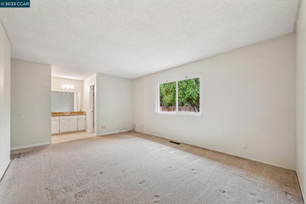 NORTHGATE - Residential