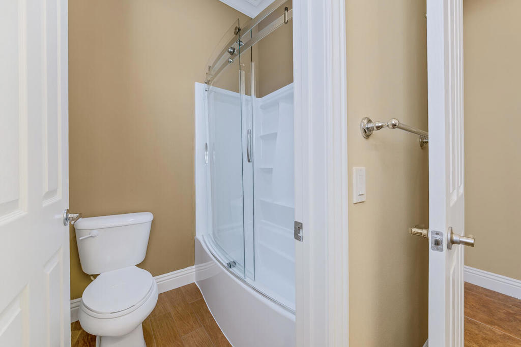 Amatista at Capri - Residential Lease