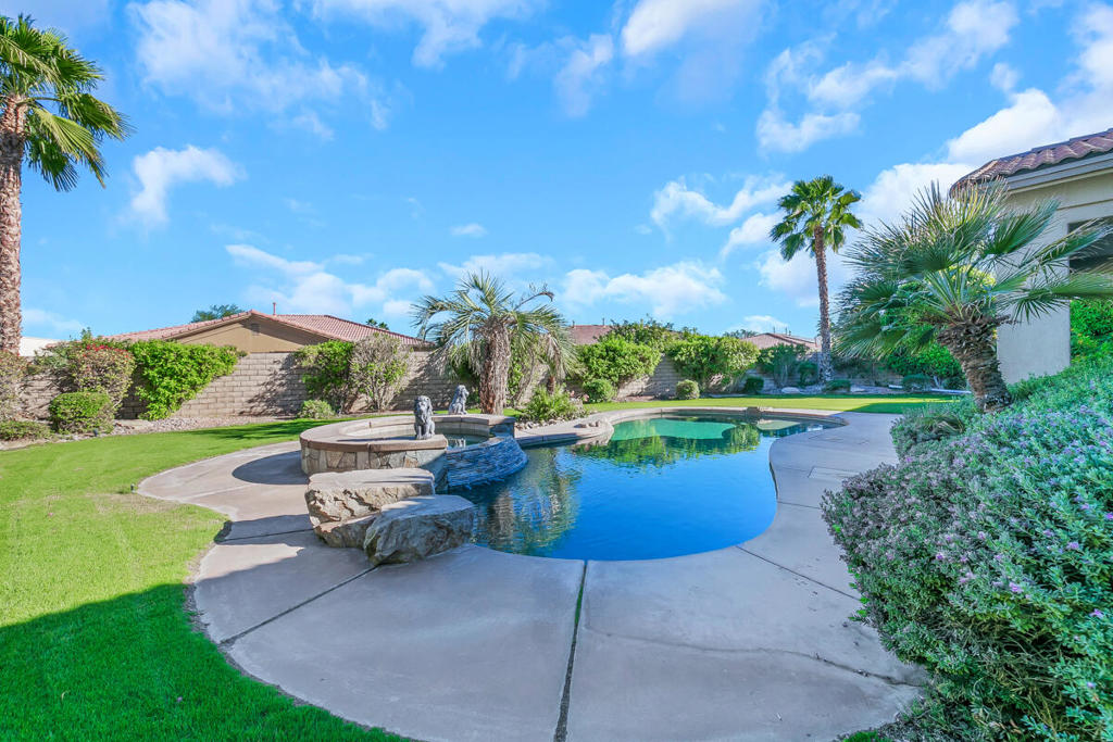 Amatista at Capri - Residential Lease