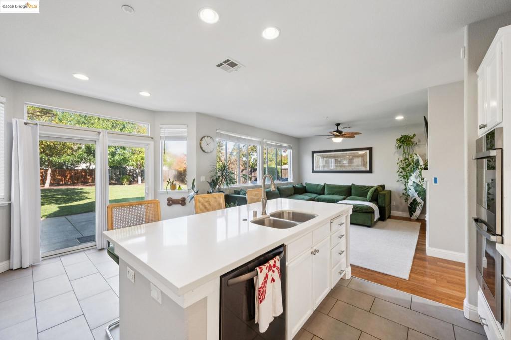 AMERICAN CANYON - Residential