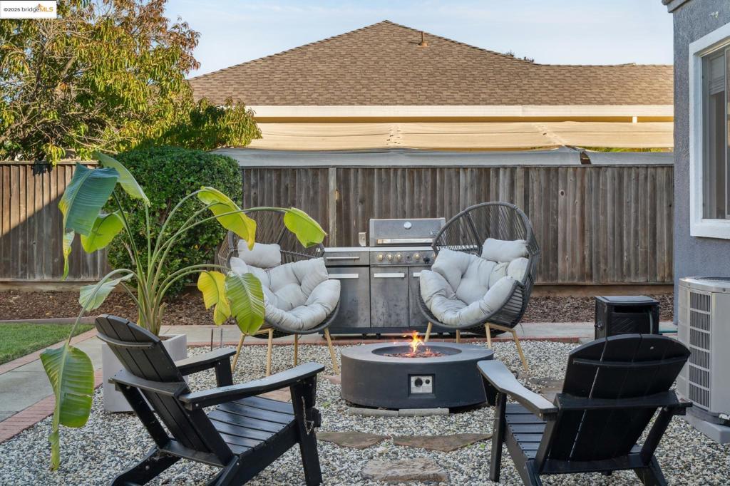 AMERICAN CANYON - Residential