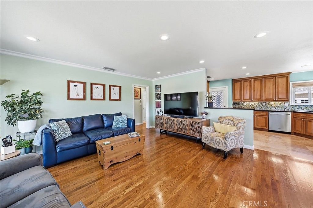 Photo of 4708 Eastbrook Ave, Lakewood, CA 90713 (MLS # PW26085962)