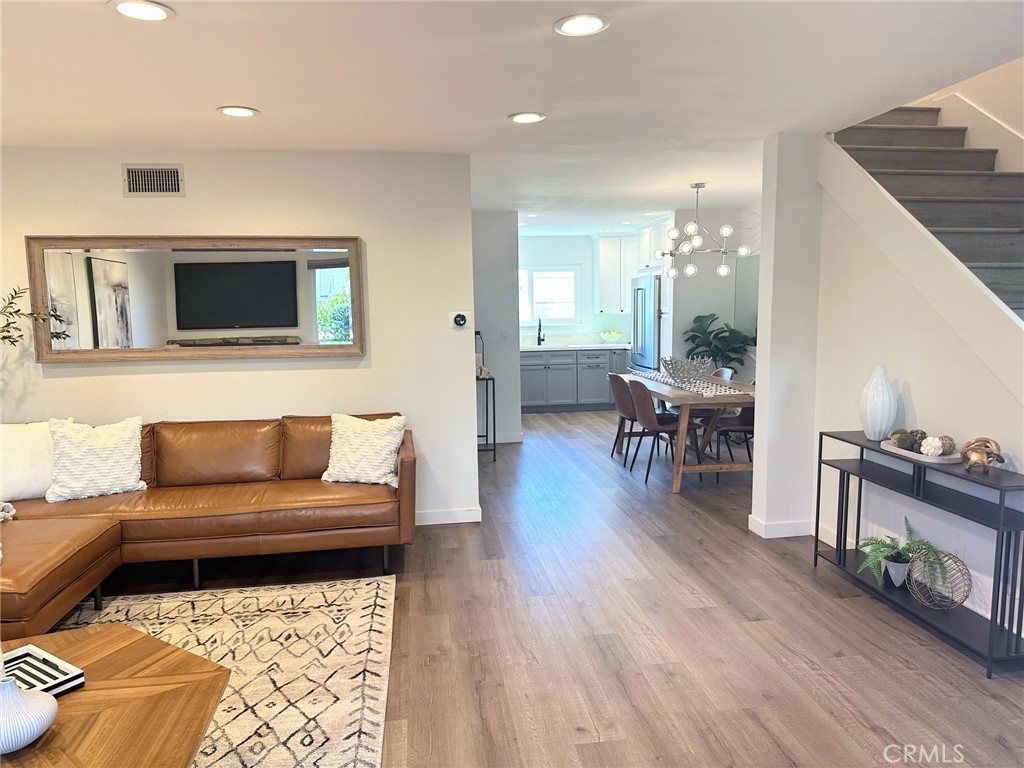 28162 Ridgecove Court S