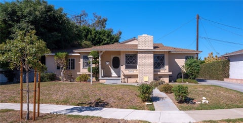 Photo of 22933 Kent Avenue, Torrance, CA 90505 (MLS # SB26204962)