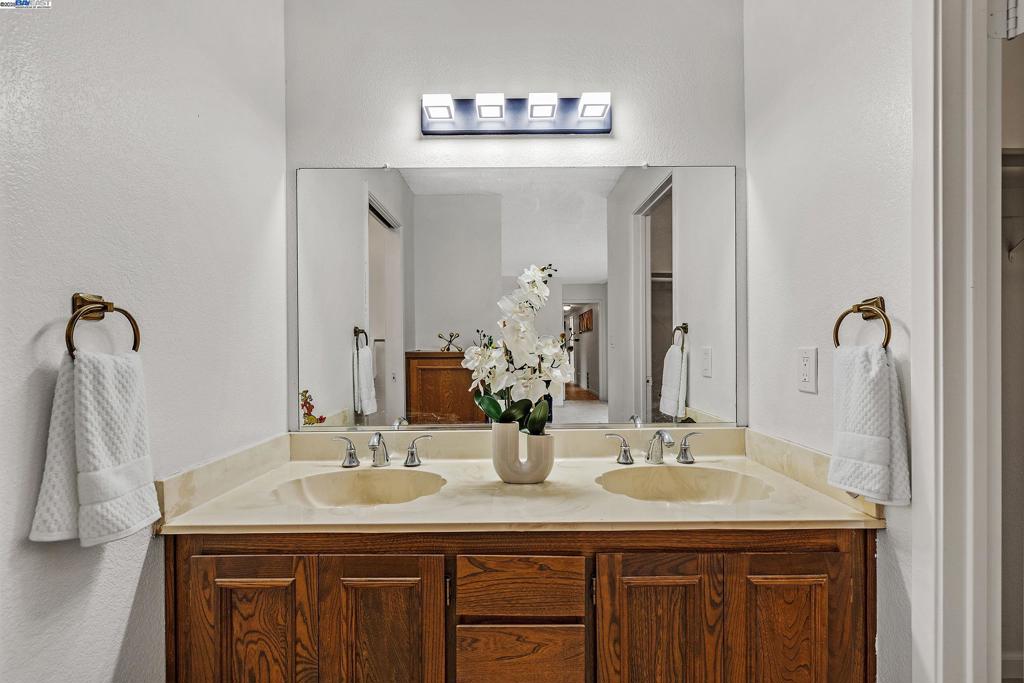 ASSUMPTION PARSH - Residential