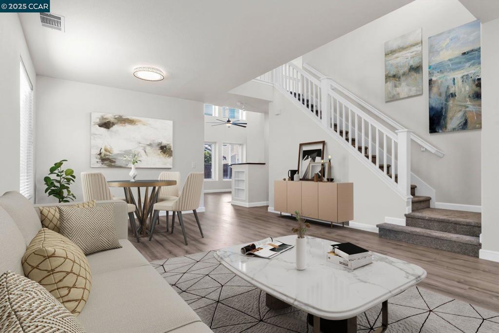 CA CREEKSIDE - Residential