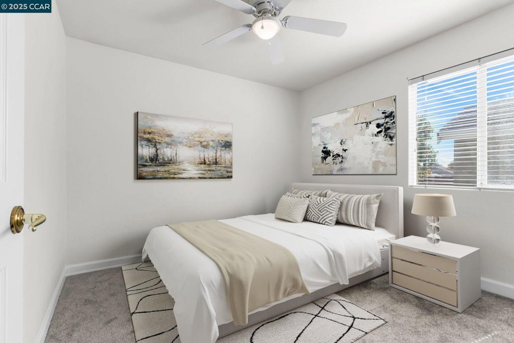 CA CREEKSIDE - Residential