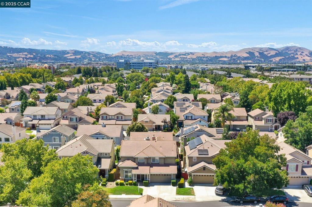 CA CREEKSIDE - Residential