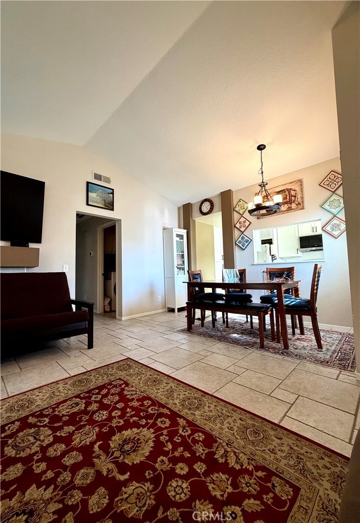 2495 Paseo Circulo