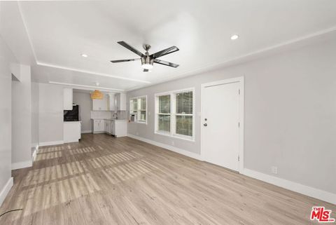 Tiny photo for 1805 7th Street #1, Santa Monica, CA 90401 (MLS # 26661577)
