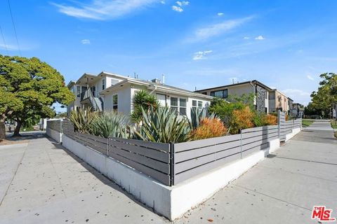 Tiny photo for 1805 7th Street #1, Santa Monica, CA 90401 (MLS # 26661577)