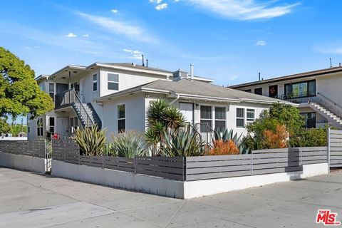 Tiny photo for 1805 7th Street #1, Santa Monica, CA 90401 (MLS # 26661577)