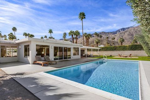 Photo of 1022 E Mesquite Avenue, Palm Springs, CA 92264 (MLS # 219141963PS)