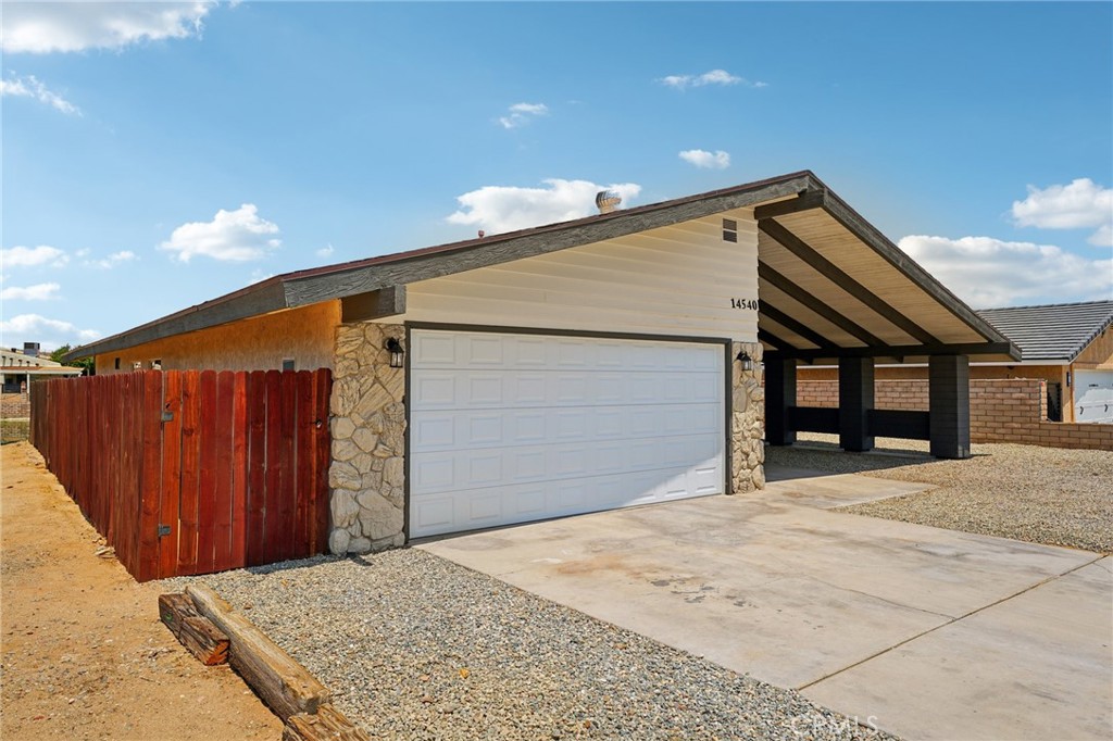 14540 Lighthouse Lane