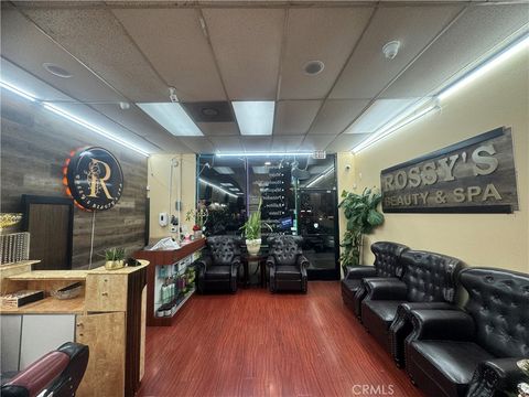 12115 Carson St Hawaiian Gardens CA 90716