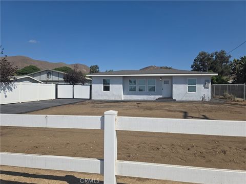 Photo of 3863 California Avenue, Norco, CA 92860 (MLS # PW25228388) Photo of 3863 California Avenue, Norco, CA 92860 (MLS # PW25228388)
