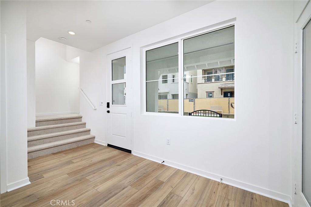 6055 Fairfax Drive
