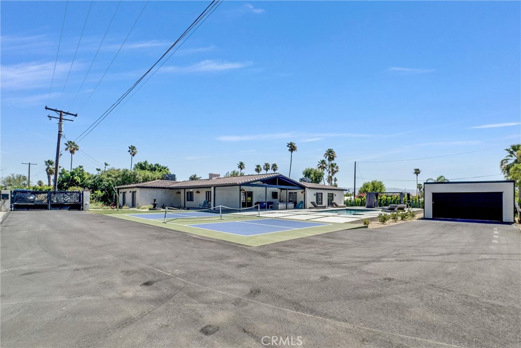 2170 N Via Monte