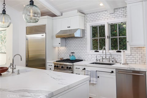 Photo of 581 Brooks ST, Laguna Beach, CA 92651 (MLS # LG26225203)