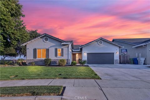 Photo of 1972 Faxon Drive, Atwater, CA 95301 (MLS # MC26103427)