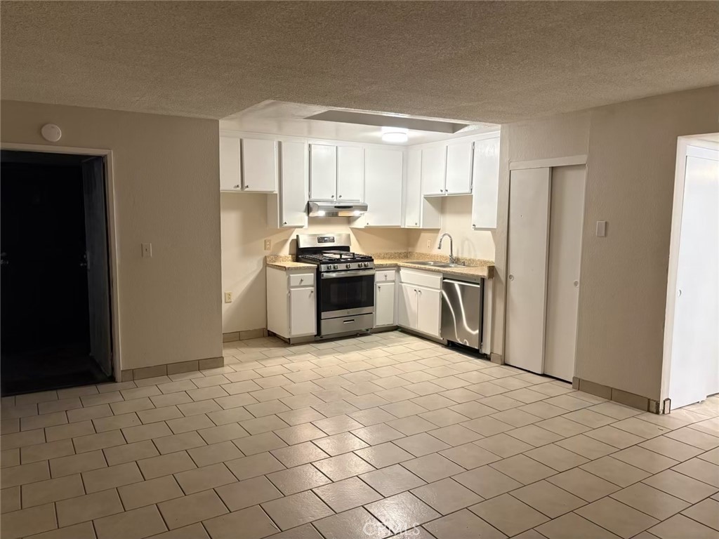 n/a - Residential Lease