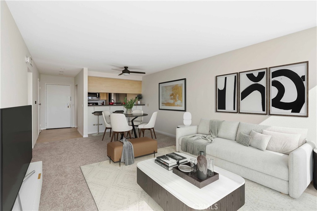 7826 Topanga Canyon 322
