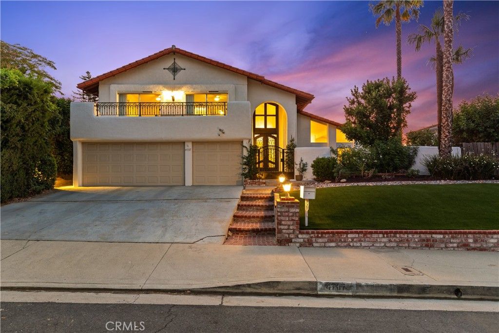Photo of 4707 Nomad Drive, Woodland Hills, CA 91364 (MLS # BB25224096)