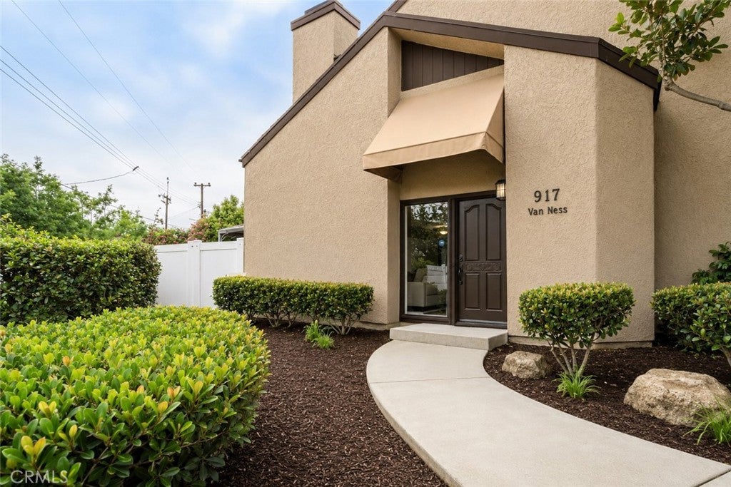 917 Van Ness Court
