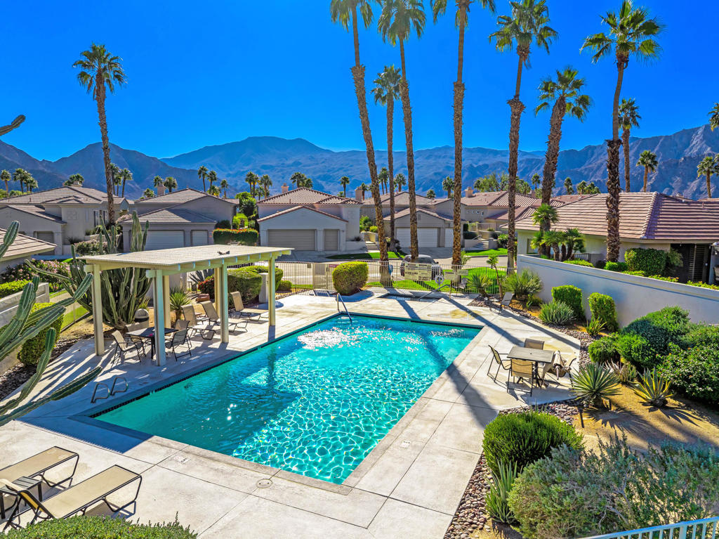 Duna La Quinta - Residential