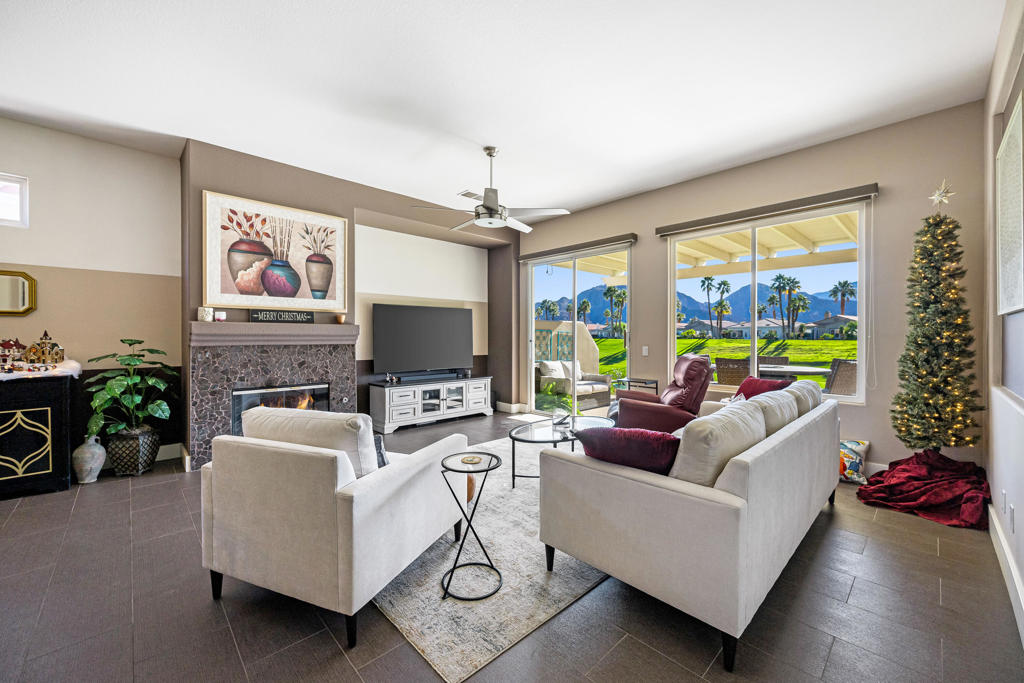 Duna La Quinta - Residential