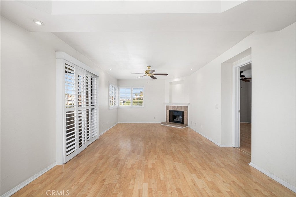 Photo of 535 W 4th ST #311, Long Beach, CA 90802 (MLS # PW26139141)