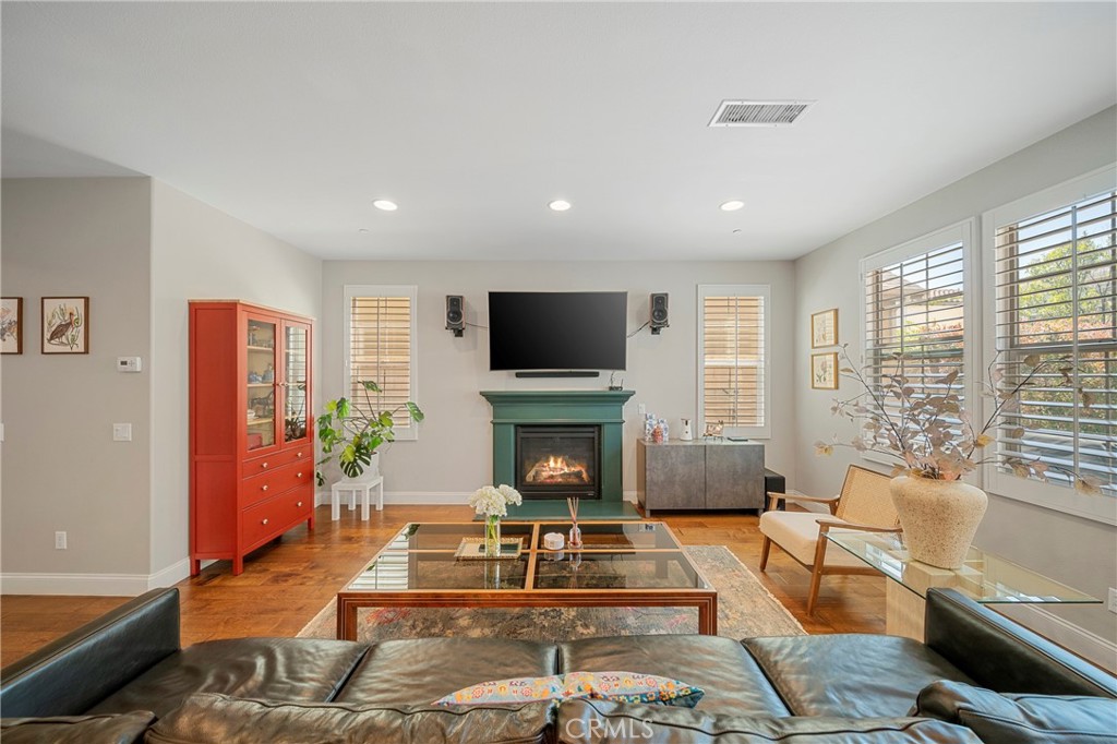 132 Carrotwood