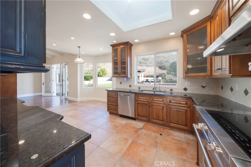 4159 Churchill