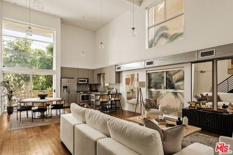 Photo of 7062 Hawthorn Avenue #103, Los Angeles, CA 90028 (MLS # 25574671) Photo of 7062 Hawthorn Avenue #103, Los Angeles, CA 90028 (MLS # 25574671)