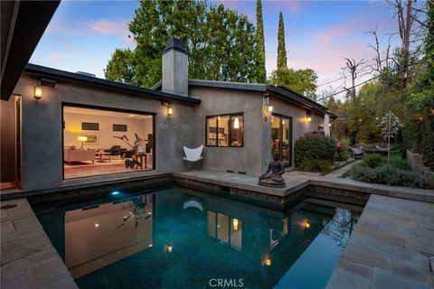 4642 Santa Lucia Drive Woodland Hills CA 91364