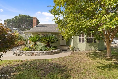 Photo of 3432 N Arrowhead Avenue, San Bernardino, CA 92405 (MLS # P1-24934)